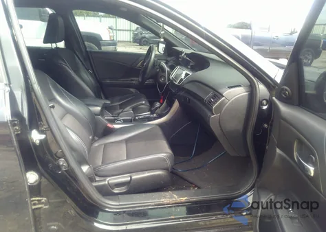 2016 Honda Accord Sport из США, поврежденный, VIN 1HGCR2F55GA137619